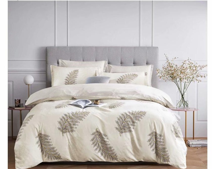 Deluxe Duvet Cover Set – Coral Leaves