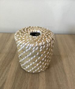 Luxurious Woven Basket   – Rattan Tray - Image 4
