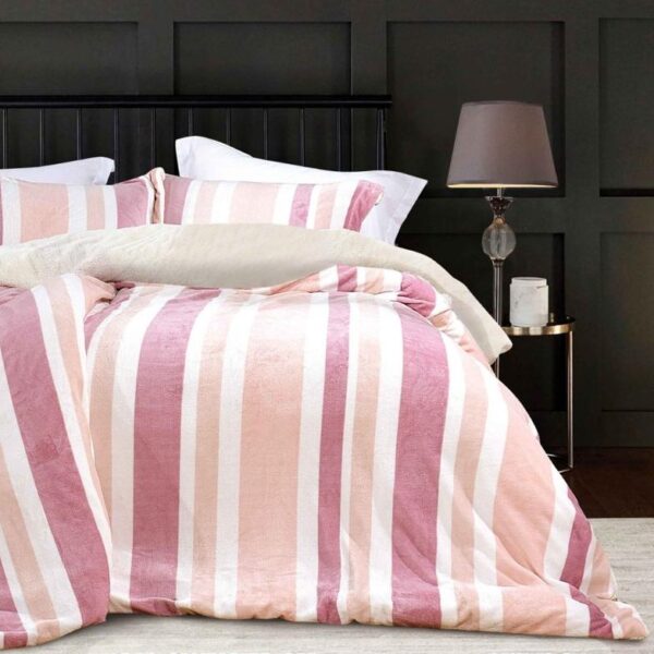 Premium Comforter Set – Pink Style