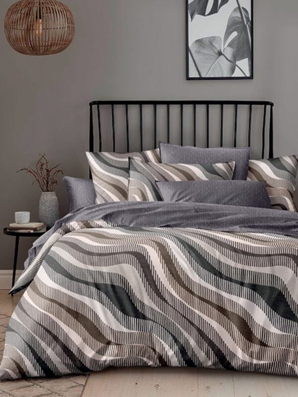 Deluxe Duvet Cover Set - Black Waves