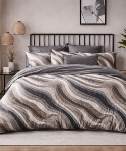 Deluxe Duvet Cover Set - Black Waves