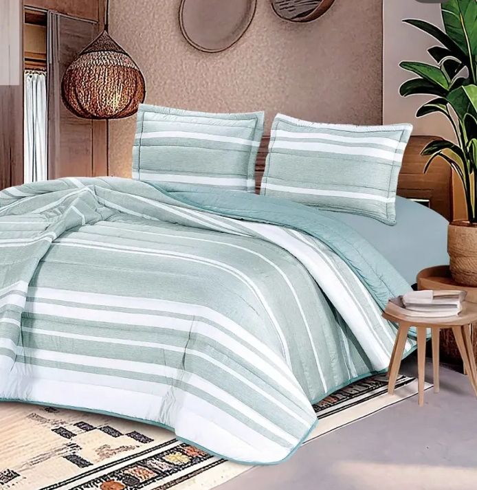 Deluxe Bedspread Set – Greeny Stripe