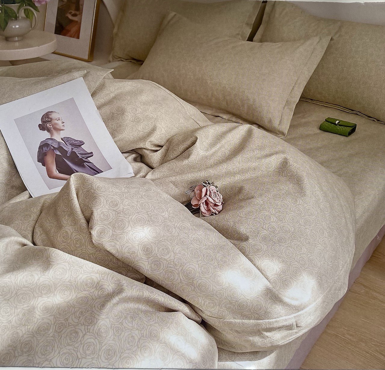 Deluxe Duvet Cover Set – Rosy Beige