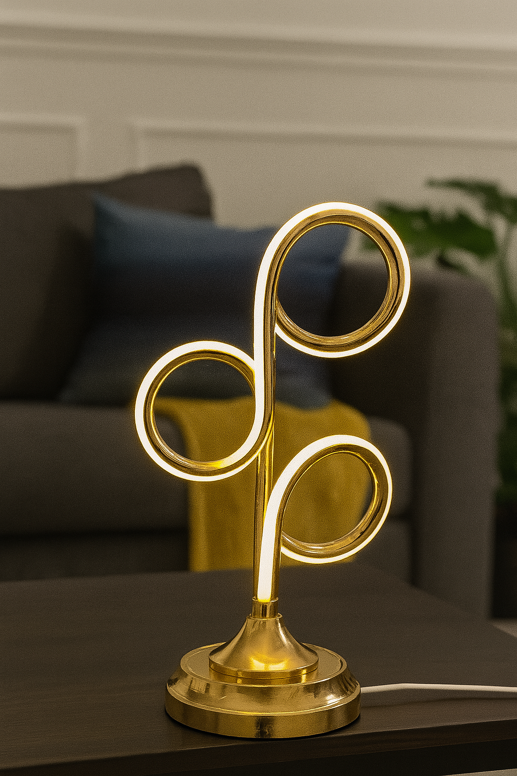 Luxurious Table Lamp – Contemporary Style