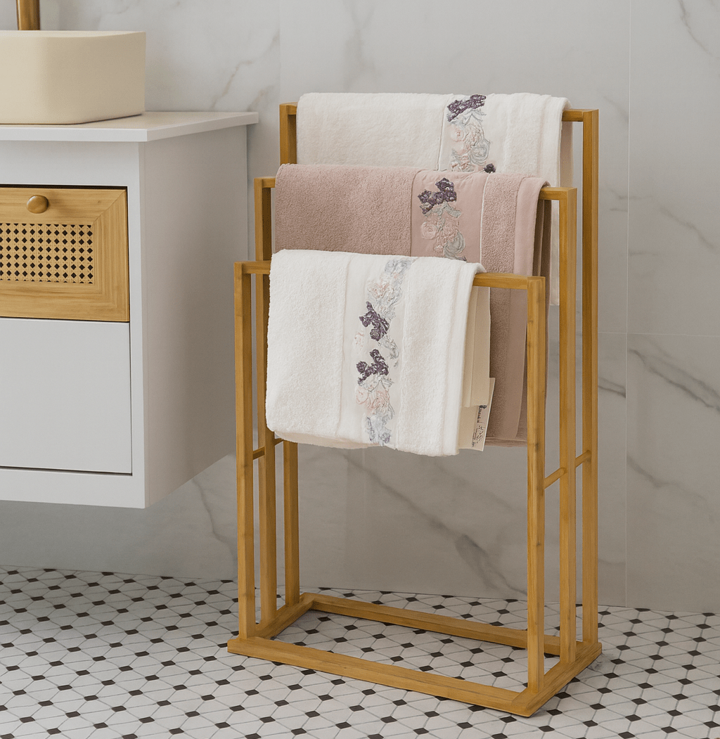 Towel Holder - Bamboo Holder