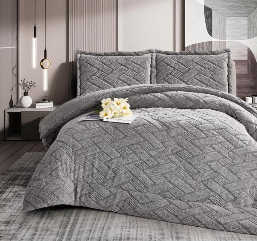 Premium Comforter Set – Cozy Golden