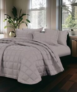Premium Solid Bedspread  – Gentle Check