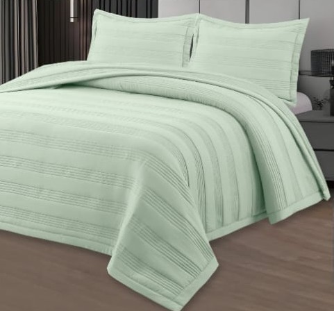 Premium Solid Bedspread – Tommy